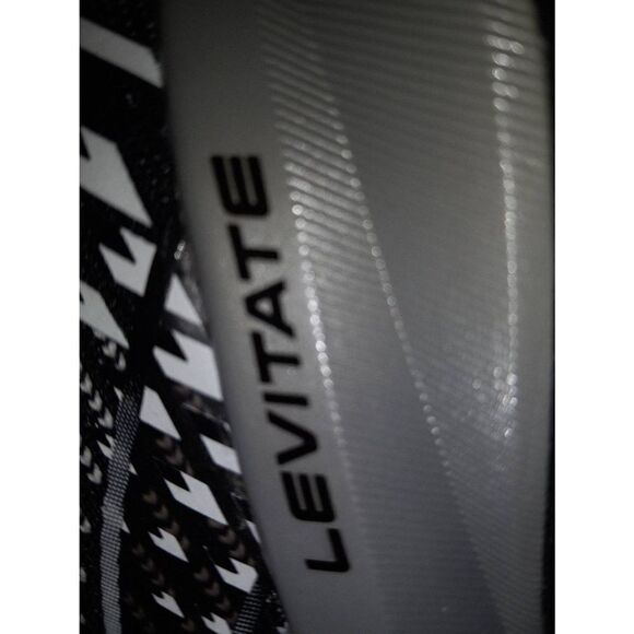 Levitate DNA sneaks  - Picture 4 of 9